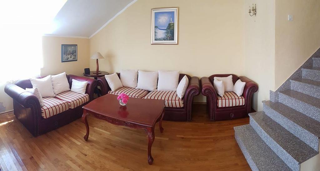 Apartments M&E Mokošica Extérieur photo