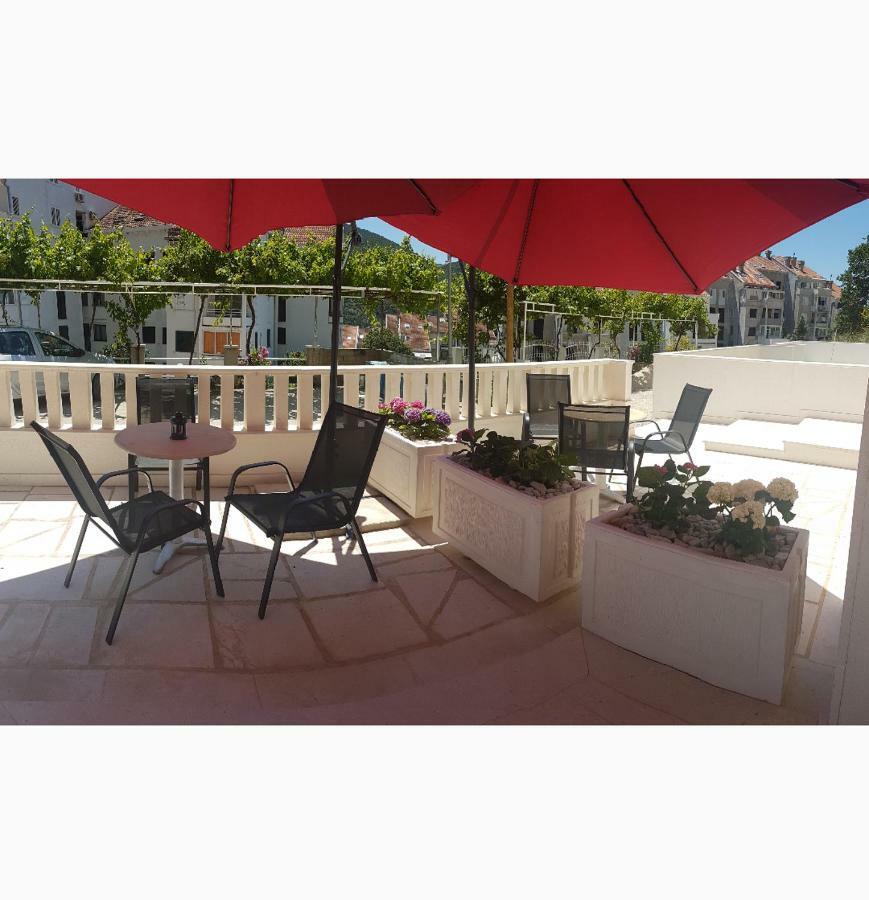 Apartments M&E Mokošica Extérieur photo