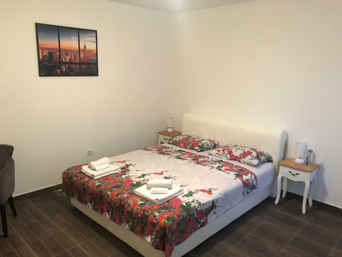 Apartments M&E Mokošica Extérieur photo