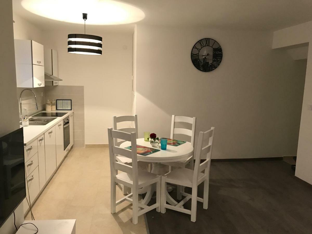 Apartments M&E Mokošica Extérieur photo